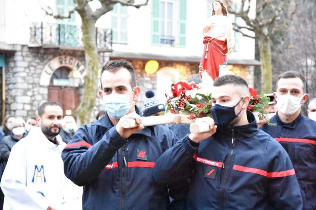Procession Sainte-Barbe à Saint-Martin-Vésubie (Photo ©Laetitia Galais)